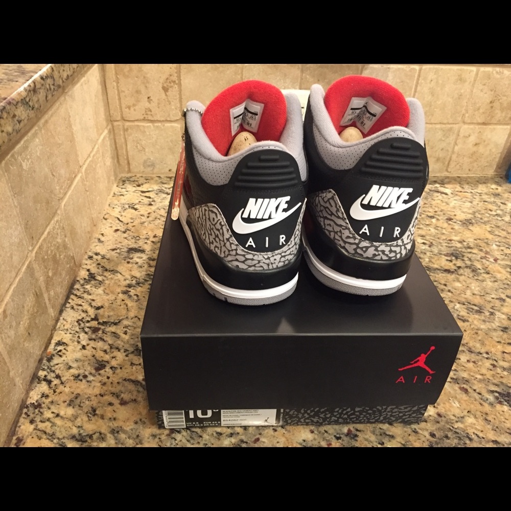 Jordan 3 Black Cement - Picture 3 of 4